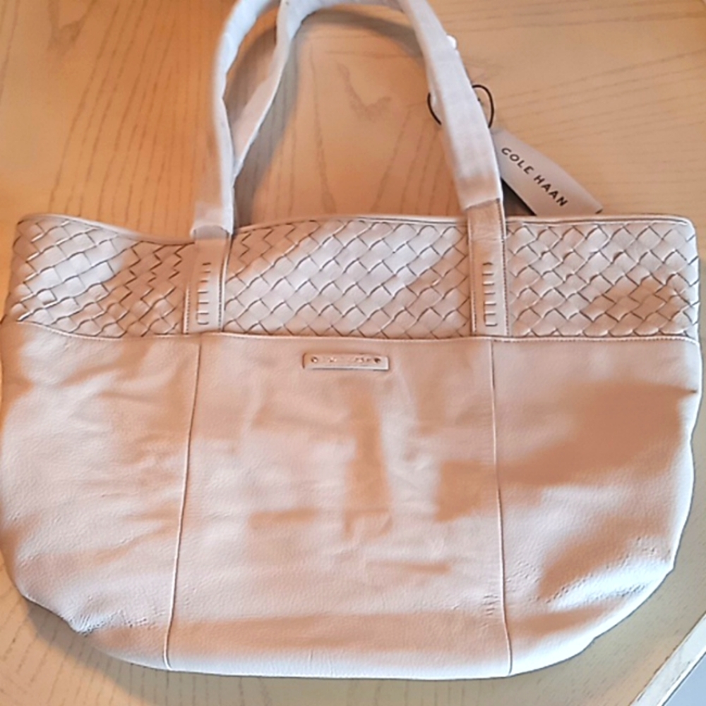COLE HAAN Genuine Woven Detail Leather Large Tote Bag. Beige. NWT. Beautiful! - Picture 12 of 16